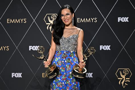 ali wong leak|Ali Wong Explains Her “Unconventional” Divorce and。